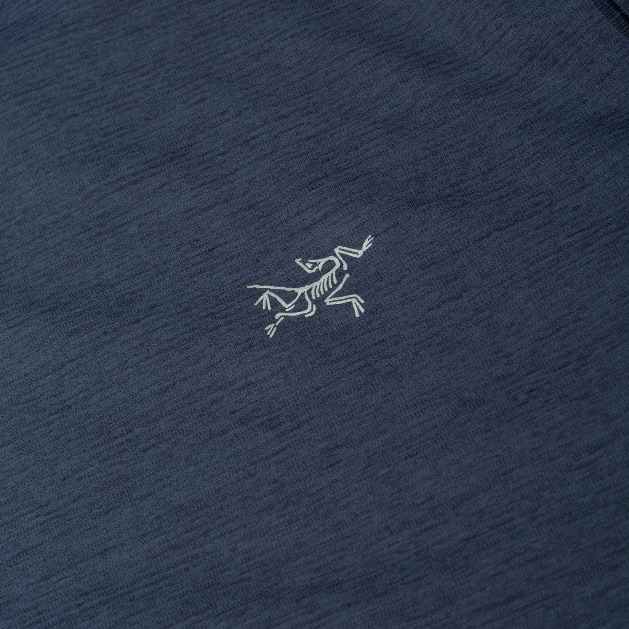 210000043253-arcteryx-m_cormac_hoody-grey-d1