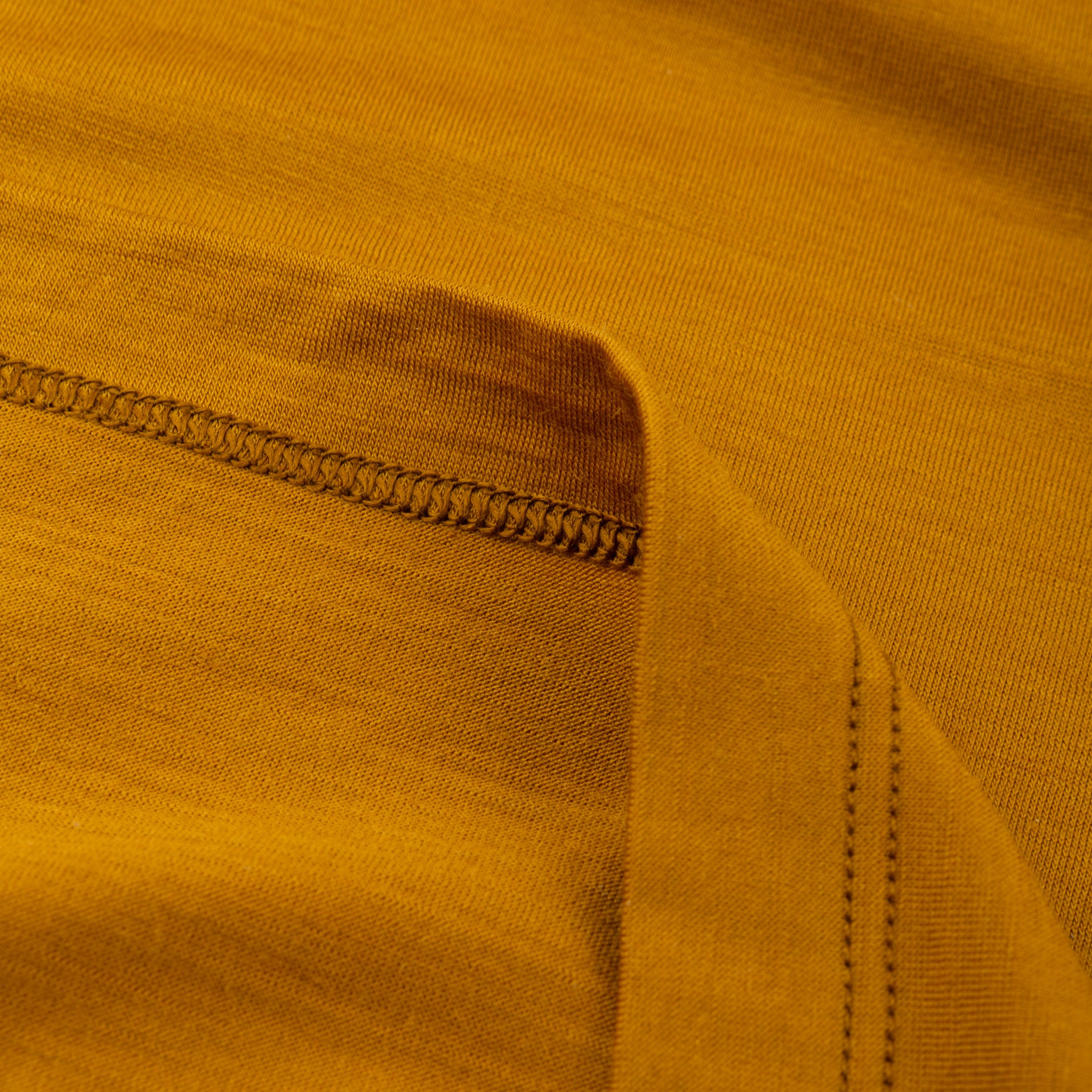 210000047957-arcteryx-m_lonia_merino_wool_hoody-yukon-brown-d3